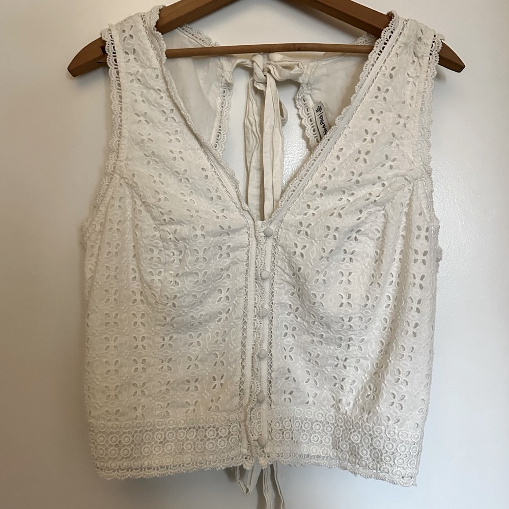 Abercrombie White Lace Crochet Boho Fitted Tie Back Crop Top Summer Size XL